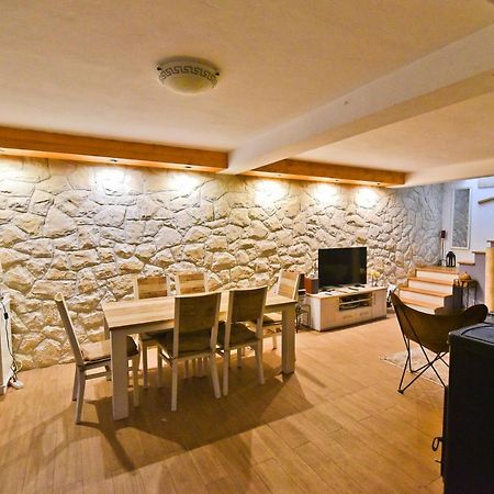 Holiday Home Taras Smilcic Exteriér fotografie