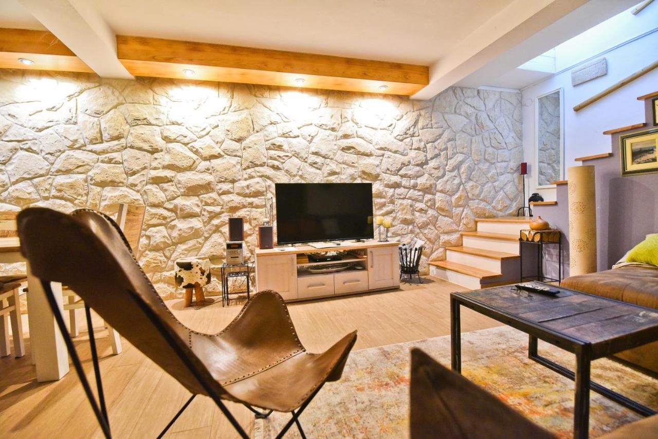 Holiday Home Taras Smilcic Exteriér fotografie